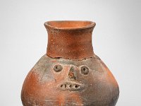 Ame Ker 83  Ame Ker 83, Mexiko, Oaxaca, Zapoteken, Klassische Periode, Monte Albán III-IV, ca. 600-1250 n. Chr., Gefäß, Ton, H 18,9 cm, Dm Bauch 15,8 cm, Dm Mündung 8,3 cm : Museumsfoto: Claus Cordes, Bestandskatalog Ethnologie